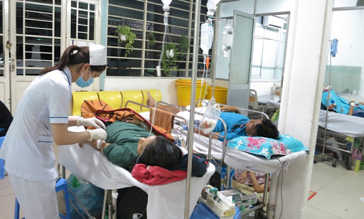 Mơ thấy nằm viện điềm báo gì, số mấy?